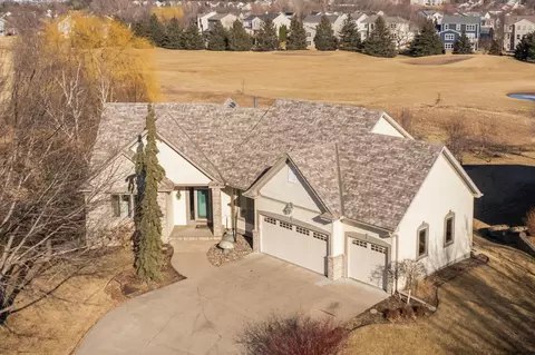 2467 Lone Eagle Trl, Woodbury, MN 55129