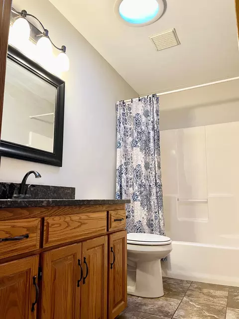 1313 Glasgow Rd, Saint Cloud, MN 56303 photo 28
