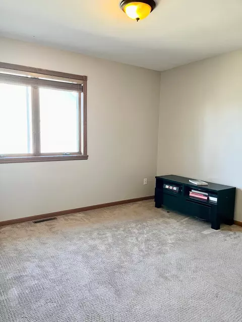 1313 Glasgow Rd, Saint Cloud, MN 56303 photo 29