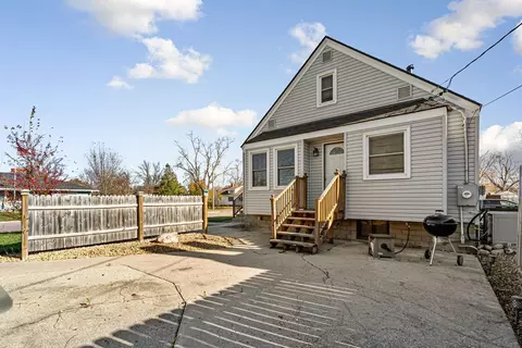 853 9th St SW, Faribault, MN 55021 photo 7