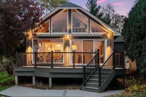 16922 Grays Bay Blvd, Wayzata, MN 55391