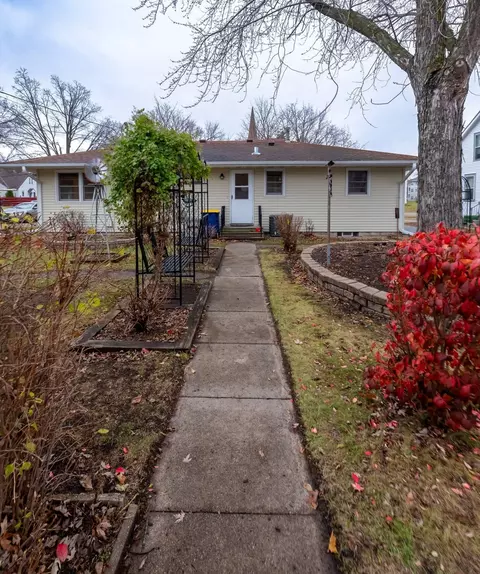 616 4th Ave NW, Faribault, MN 55021 photo 3