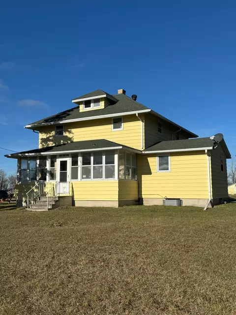 15456 180th St NE, Thief River Falls, MN 56701