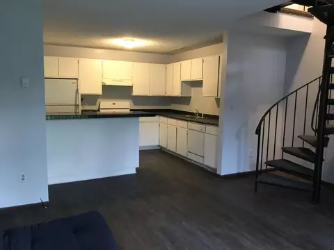 7450 72nd Ln N, Brooklyn Park, MN 55428
