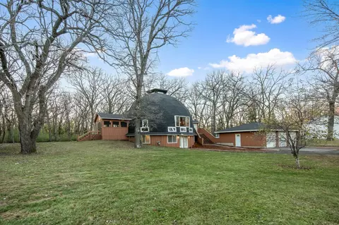 451 Lake Ave, Big Lake, MN 55309