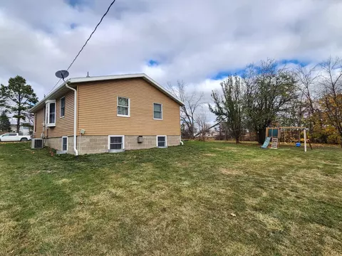 415 1st Ave SE, Plainview, MN 55964 photo 5