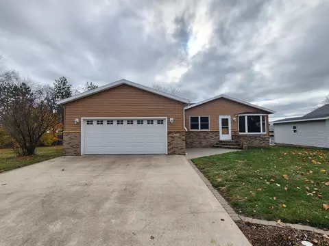 415 1st Ave SE, Plainview, MN 55964 photo 2