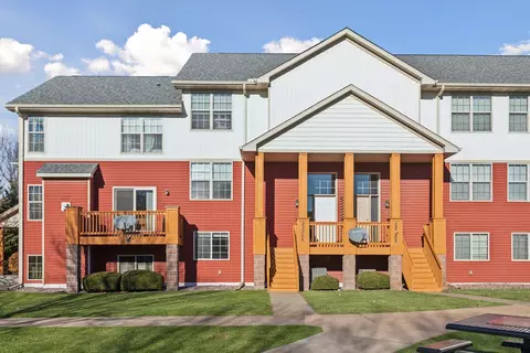 22354 Cameo Ct, Forest Lake, MN 55025