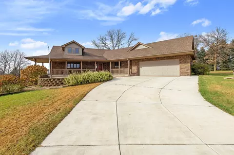 23629 Inga Ave, Hampton, MN 55031