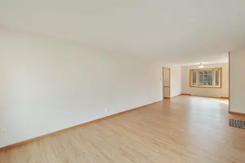 5890 16th Ave SE, Saint Cloud, MN 56304 photo 6