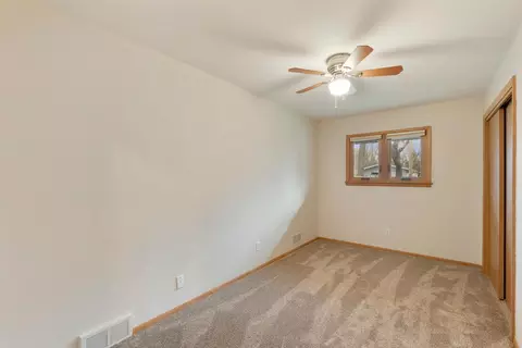 5890 16th Ave SE, Saint Cloud, MN 56304 photo 17