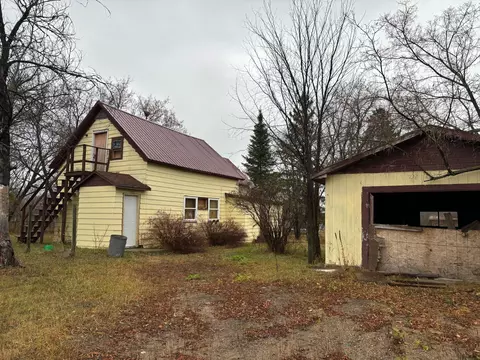 17 Neils Ave NE, Cass Lake, MN 56633
