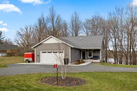 967 106th Ave, Amery, WI 54001
