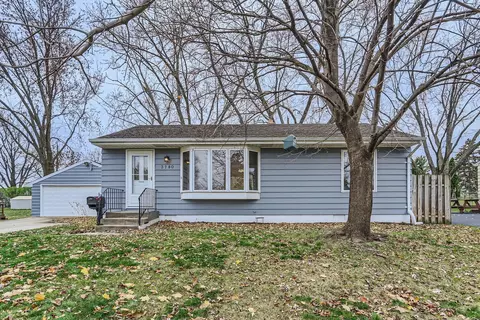 3780 Upper 73rd St E, Inver Grove Heights, MN 55076