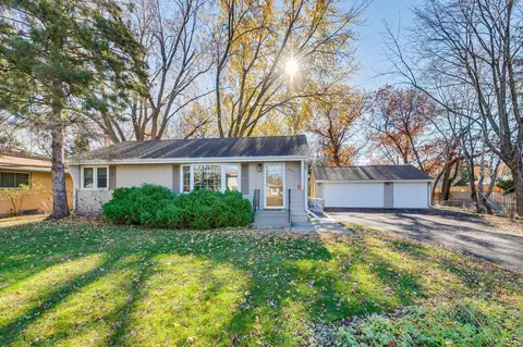 654 Harriet Ave, Shoreview, MN 55126