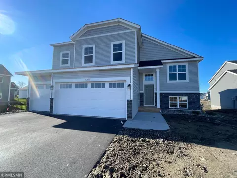 16266 Fairoaks Ave N, Hugo, MN 55038
