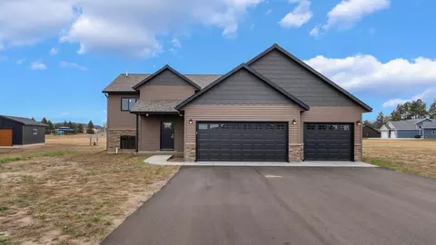 14982 Weston Cir, Little Falls, MN 56345