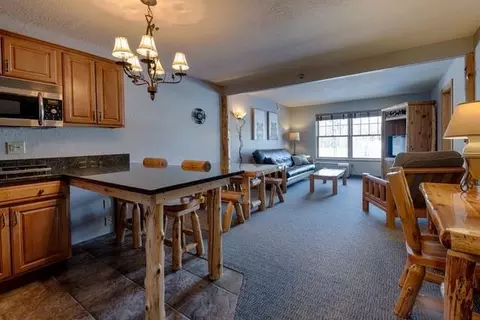 6373 Wynne Creek Dr #239, Biwabik, MN 55708