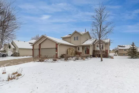 13859 Holly St NW, Andover, MN 55304