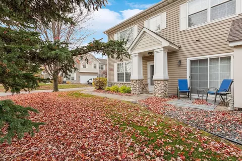 9651 Alvarado Ln N, Maple Grove, MN 55311
