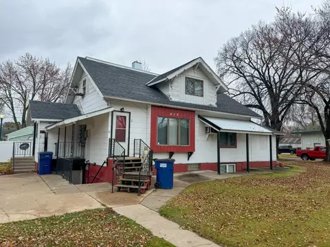 413 1st Ave SE, Little Falls, MN 56345