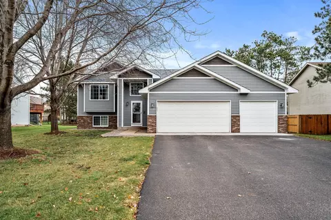 9175 Yancy St NE, Blaine, MN 55449