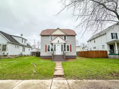 2109 6th Ave E, Hibbing, MN 55746