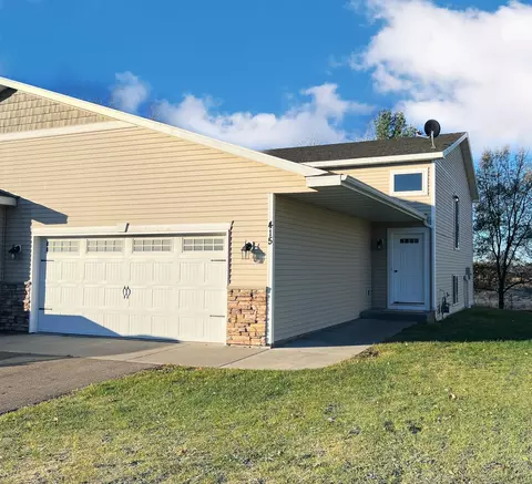 415 15th Ave S, Princeton, MN 55371