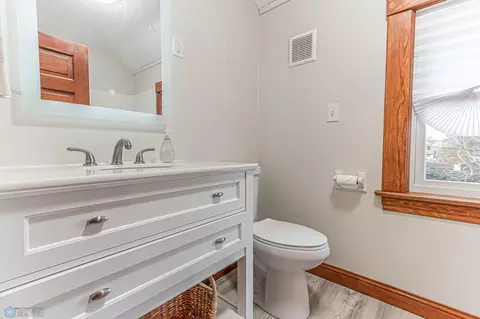 709 E Beech Ave, Fergus Falls, MN 56537 photo 25