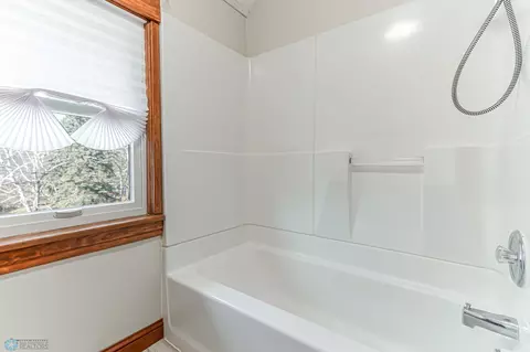 709 E Beech Ave, Fergus Falls, MN 56537 photo 26