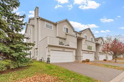 7045 Lockslie Way, Savage, MN 55378