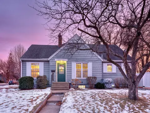 1803 Pascal St, Falcon Heights, MN 55113