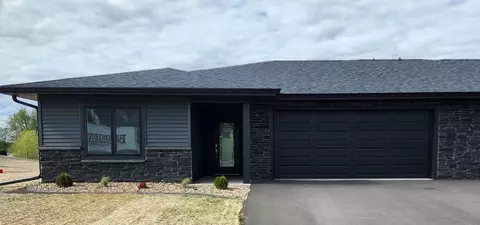 309 Sunset Ave, Mountain Lake, MN 56159