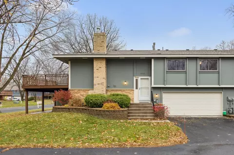 13713 74th Pl N, Maple Grove, MN 55311