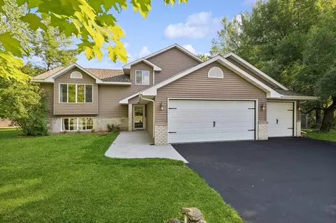 4675 197th Ln NW, Oak Grove, MN 55303