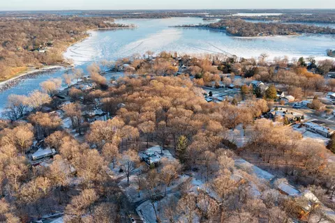 5515 Ridgewood Cv, Minnetrista, MN 55364