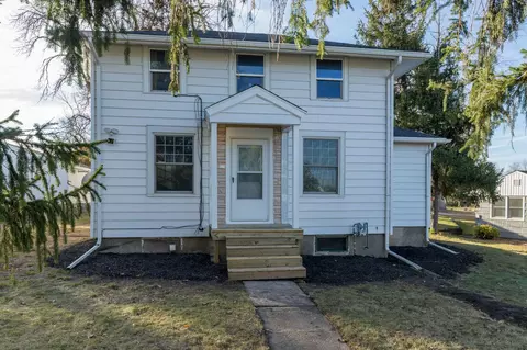 241 N Crystal St, Lake Crystal, MN 56055