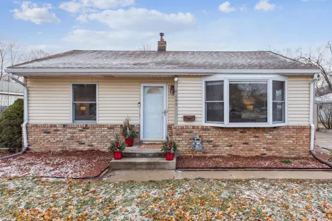 8241 Nicollet Ave S, Bloomington, MN 55420