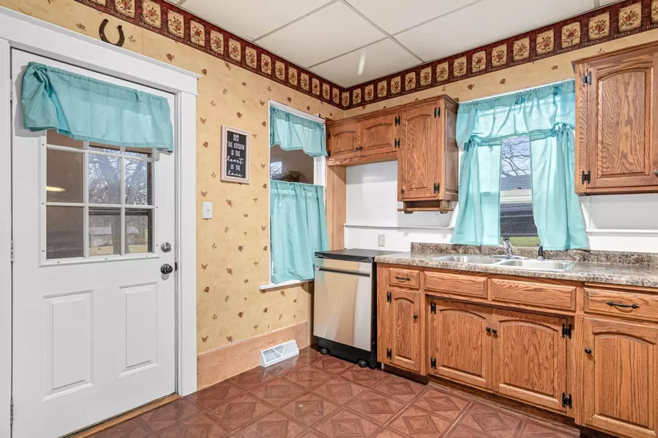  6455 Oak St, North Branch, MN 55056 photo 20