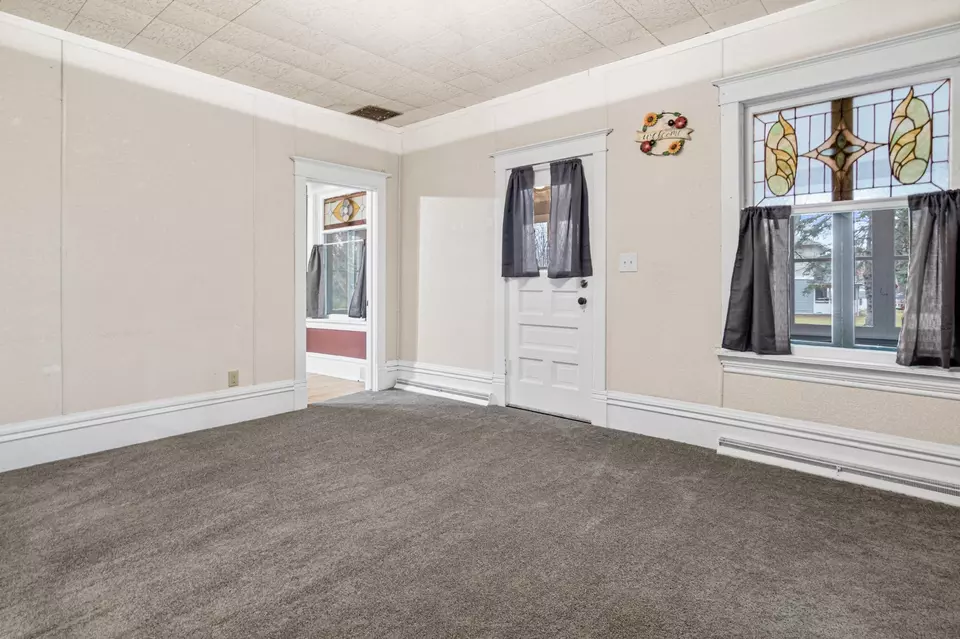  6455 Oak St, North Branch, MN 55056 photo 7