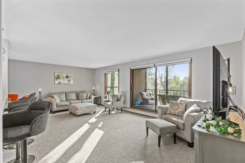 9700 Portland Ave S #239, Bloomington, MN 55420