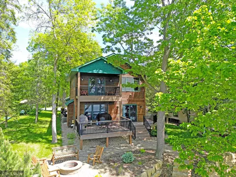8947 Ingram Ave NW, Annandale, MN 55302