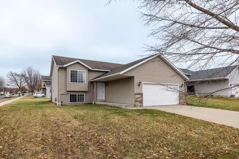 2892 Tomah Pl NW, Rochester, MN 55901