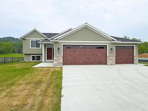 3665 18th St SE, Rochester, MN 55904