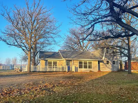 1341 Pennington Ave, Thief River Falls, MN 56701