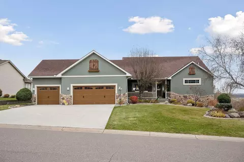 2138 Lancaster Ave NE, Saint Michael, MN 55376