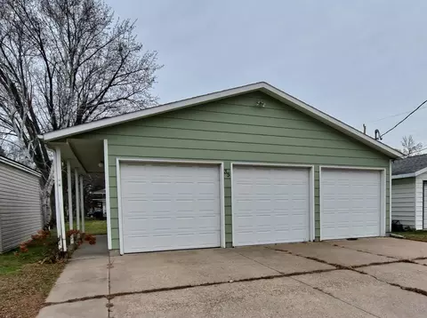 35 21st Ave S, Saint Cloud, MN 56301 photo 4