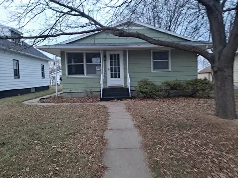 35 21st Ave S, Saint Cloud, MN 56301