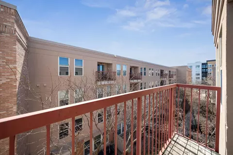 675 N 1st St #406, Minneapolis, MN 55401
