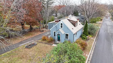 3432 Louisiana Ave N, Crystal, MN 55427